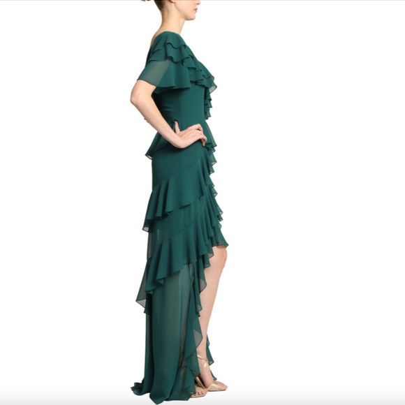 Badgley Mischka Georgette Cascading Emerald Ruffle Gown, High-low Hem, Size 10 - Picture 10 of 11